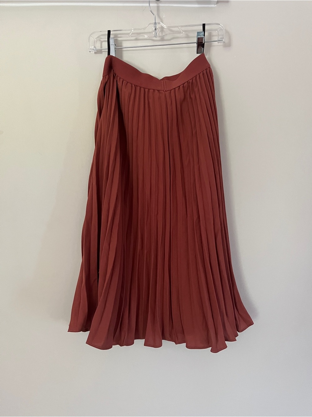 Pleated Midi Skirt in Terracotta
